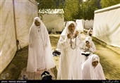 حال و هوای زائران ایرانی و مناجات شبانه در صحرای عرفات