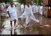 حجاج ایرانی در مراسم دعای عرفه در صحرای عرفات
