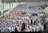 حرکت حجاج به سمت سرزمین منا