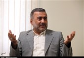 گفتگوی تفصیلی|خرمشاد: دسته‌بندی اصولگرایی-اصلاح‌طلبی فروریخته است/جوانگرایی رمز تحول در سیاست ایران است