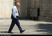 بیژن نامدار زنگنه وزیر نفت درحاشیه جلسه هیئت دولت 
