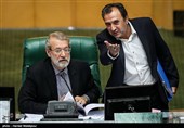 محمد دهقان و علی لاریجانی رئیس مجلس شورای اسلامی