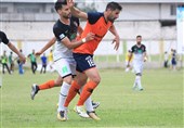 حضور هاشم بیک‌زاده در باشگاه استقلال