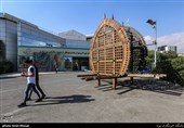 نمایشگاه عطر سیب