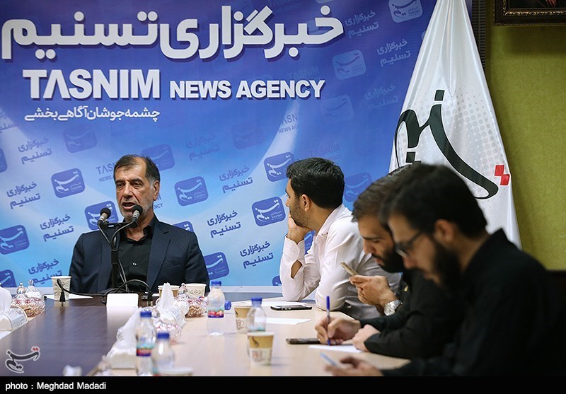 نشست خبری  محمدرضا باهنر در تسنیم