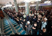 اقامه نماز ظهر تاسوعا در کیش 