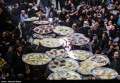 آیین سنتی توزیع نذری در روستای اراضی-اصفهان