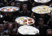 آیین سنتی توزیع نذری در روستای اراضی-اصفهان