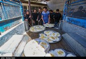 آیین سنتی توزیع نذری در روستای اراضی-اصفهان