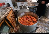 آیین سنتی توزیع نذری در روستای اراضی-اصفهان