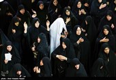 مراسم در حسینیه آقا سید جمال یکی از مکان‌هایی است که زنان قزوینی در 12 روز اول محرم هر صبح در آنجا تجمع کرده و به عزاداری می‌پردازند و این در حالی است که این مراسم از ساعت 6و نیم صبح آغاز شده و با ارائه سخنرانی، مداحی و سینه‌زنی ادامه پیدا می‌کند تا زمانی که صدای اذان به گوش برسد.