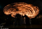 آئین سنتی مشعل گردانی نجفی‌های مقیم قم همه‌ ساله در شب هشتم، نهم و دهم محرم‌الحرام با راه‌اندازی دسته طبال و مشعل گردانی سنتی از مسجد نجفی‌های بازار عرب‌های گذر خان به حرکت در آمده و به سمت حرم مطهر حضرت فاطمه معصومه(س) می‌روند 