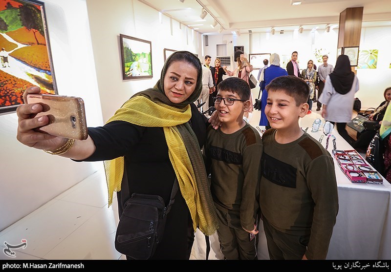 افتتاحیه نمایشگاه نقاشی کودکان اوتیسم