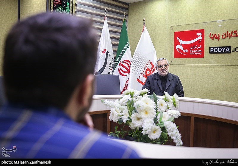 خوشنویسی , هنرهای تجسمی , دفاع مقدس ,