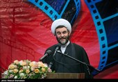 سخنرانی  حجت الاسلام محمدحسن کاویانی راد معاون فرهنگی و آموزشی بنیاد شهید و امور ایثارگران در  مراسم اختتامیه جایزه ملی فیلم ایثار