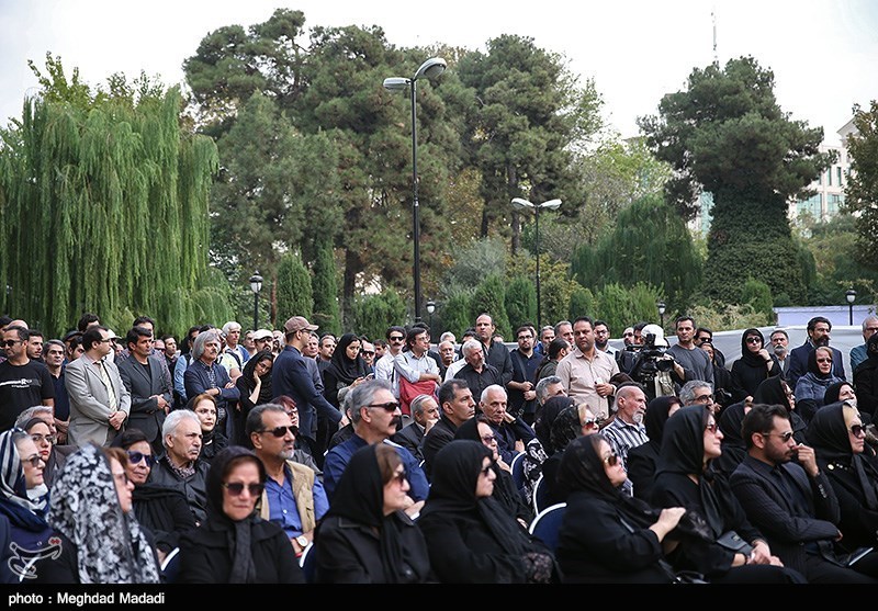 تشییع پیکر مرحوم حسین دهلوی استاد موسیقی