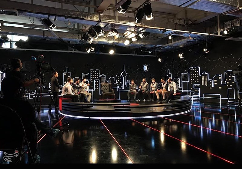تلویزیون , صدا و سیمای جمهوری اسلامی ایران , مجریان تلویزیون ایران , بازیگران سینما و تلویزیون ایران , شبکه های سیمای جمهوری اسلامی ایران , شبکه سلامت , 