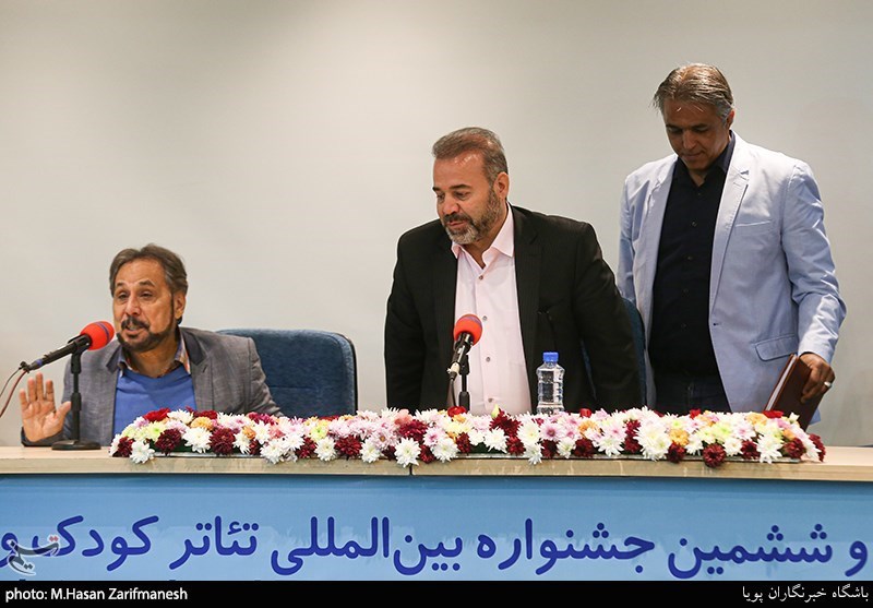 نشست خبری جشنواره بین المللی تئاتر کودک و نوجوان