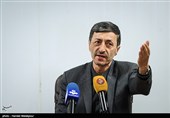 پرویز فتاح رئیس بنیاد مستضعفان در جلسه بررسی ساخت و پیشرفت ساختمان پلاسکو