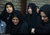 حضور پروانه سلحشوری و فاطمه ذولقدر نمایندگان مجلس در مراسم تشییع پیکر مرحومه اعظم طالقانی