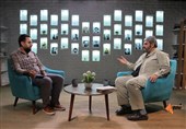 عبدی: عده‌ای همچون بازرگان هنوز به آمریکا خوش‌بین هستند