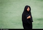 زهرا سعیدی نماینده مبارکه در جلسه علنی مجلس شورای اسلامی