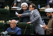 اعتراض سیدمحمدجواد ابطحی نماینده خمینی‌شهر به اقدام محمدجواد ظریف وزیر امور خارجه در ترک جلسه علنی مجلس و نیمه‌کاره ماندن طرح سؤال