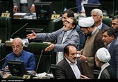 اعتراض سیدمحمدجواد ابطحی نماینده خمینی‌شهر به اقدام محمدجواد ظریف وزیر امور خارجه در ترک جلسه علنی مجلس و نیمه‌کاره ماندن طرح سؤال