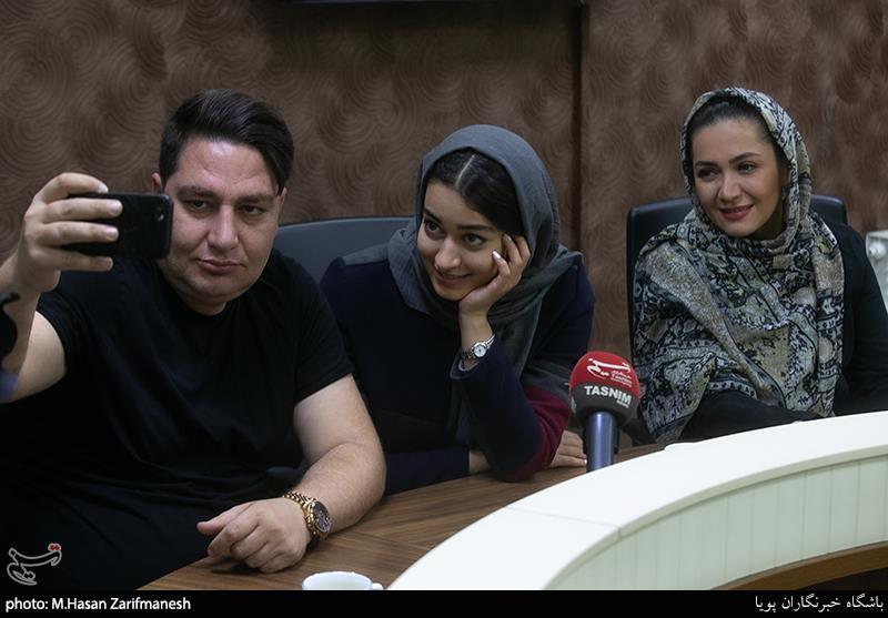 تلویزیون , صدا و سیمای جمهوری اسلامی ایران , شبکه دو | شبکه 2 سیمای جمهوری اسلامی ایران , شبکه های سیمای جمهوری اسلامی ایران , بازیگران سینما و تلویزیون ایران , کارگردانان سینما و تلویزیون ایران , ادبیات کودک و نوجوان ,