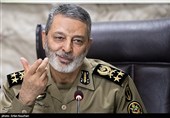 سخنرانی امیر سرلشکر موسوی فرمانده کل ارتش در قرارگاه فرماندهی رزمایش مشترک پدافند هوایی مدافعان آسمان ولایت 98