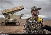 امیر علیرضا صباحی فرد فرمانده نیروی پدافند هوایی آجا در جمع خبرنگاران