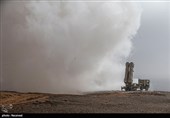 شلیک سامانه موشکی پانزده خرداد به سمت اهداف پروازی در مرحله نهایی رزمایش پدافند هوایی مدافعان آسمان ولایت ۹۸