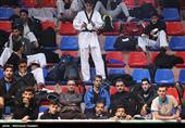  حضور هادی ساعی در سالن برگزاری مسابقات 