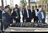 ادای  احترام مجید قلی زاده مدیرعامل  و مدیران ارشد خبرگزاری تسنیم   به مزار آیت الله العظمی جواد عارفی 