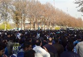 خروج 3 پیشکسوت استقلال با اسکورت مأموران/ درگیری در یک خیابان بالاتر!