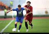 دیدار تیم‌های فوتبال استقلال و شهرخودرو