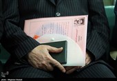  ثبت نام علی مطهری در ششمین روز ثبت‌نام داوطلبان انتخابات مجلس یازدهم 