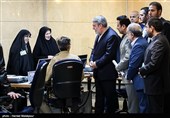 بازدید عبدالرضا رحمانی فضلی وزیر کشور از روند ثبت‌نام داوطلبان یازدهمین دوره انتخابات مجلس شورای اسلامی در وزارت کشور