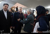 حضور حشمت‌الله فلاحت پیشه در وزارت کشور برای ثبت‌نام در یازدهمین دوره انتخابات مجلس شورای اسلامی