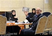 ثبت‌نام حسین مظفر در یازدهمین دوره انتخابات مجلس شورای اسلامی - وزارت کشور