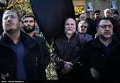 حسین سازور در مراسم تشییع پیکر مرحوم سیدقاسم موسوی قهار