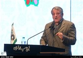محسن هاشمی رفسنجانی رئیس شورای شهر تهران  در یازدهمین جشنواره پژوهش و نوآوری در مدیریت شهری و ششمین جشنواره پژوهش و آموزش