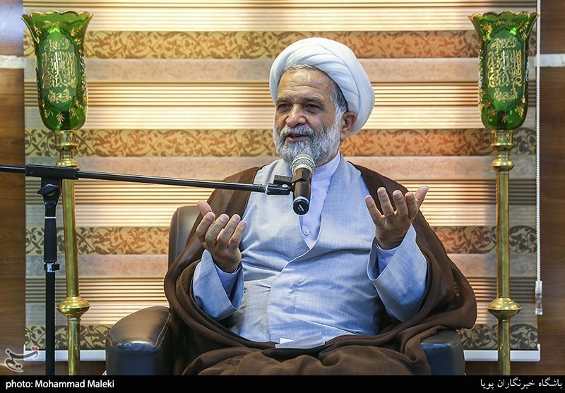 حجت الاسلام والمسلمین محمدحسین کبیریان مدیر حوزه های علمیه خواهران تهران
