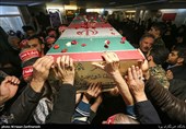 هجدهمین یادواره شهدای بسیج مسجد محمدی در جوار پیکر مطهر یک شهید گمنام