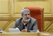 رحمانی‌فضلی مطرح کرد: تهییج رسانه‌های ماهواره‌ای برای فروش سهام توسط مردم