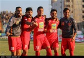 دیدار تیمهای فوتبال پرسپولیس و شهرداری ماهشهر - آبادان