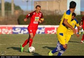 دیدار تیمهای فوتبال پرسپولیس و شهرداری ماهشهر