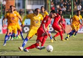دیدار تیمهای فوتبال پرسپولیس و شهرداری ماهشهر - آبادان