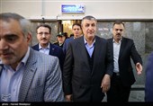 ورود محمد اسلامی وزیر راه و شهرسازی به مراسم بهره‌برداری از ۲۴۳ دستگاه ناوگان ریلی ساخت ایران