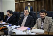 محمود احمدی‌نژاد در جلسه مجمع تشخیص مصلحت نظام